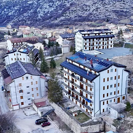 La Dama Bianca Apartament *