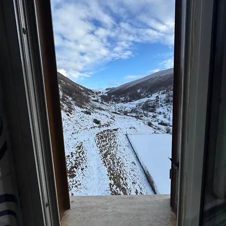 La Dama Bianca Apartament Casamaina